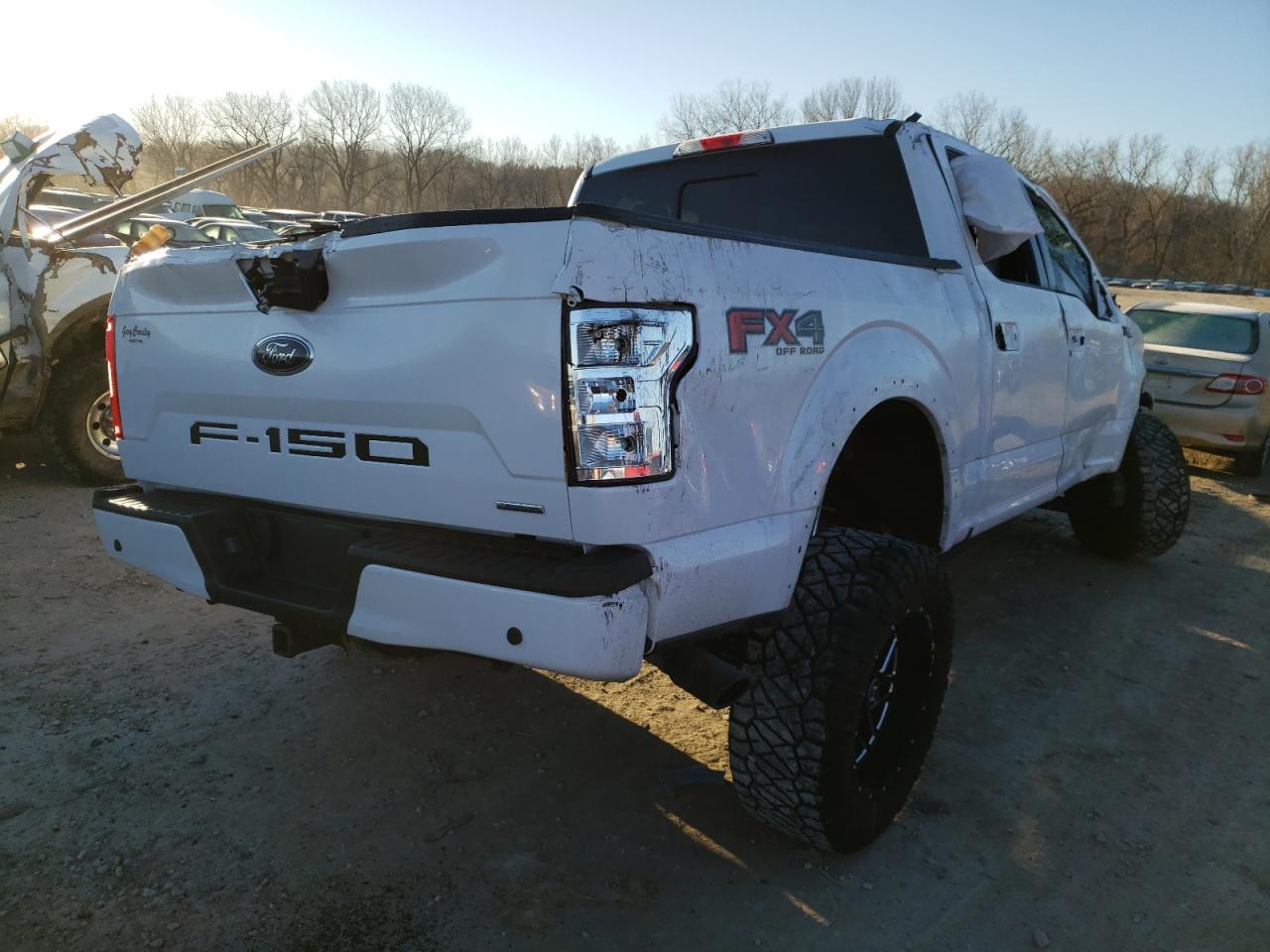 Photo 4 from auction – 2018 FORD F150 SUPER with VIN 1FTEW1EG5JKF03626