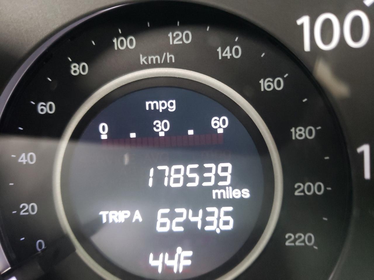 Photo 8 from auction – 2014 HONDA CR-V EXL with VIN 5J6RM4H77EL000338