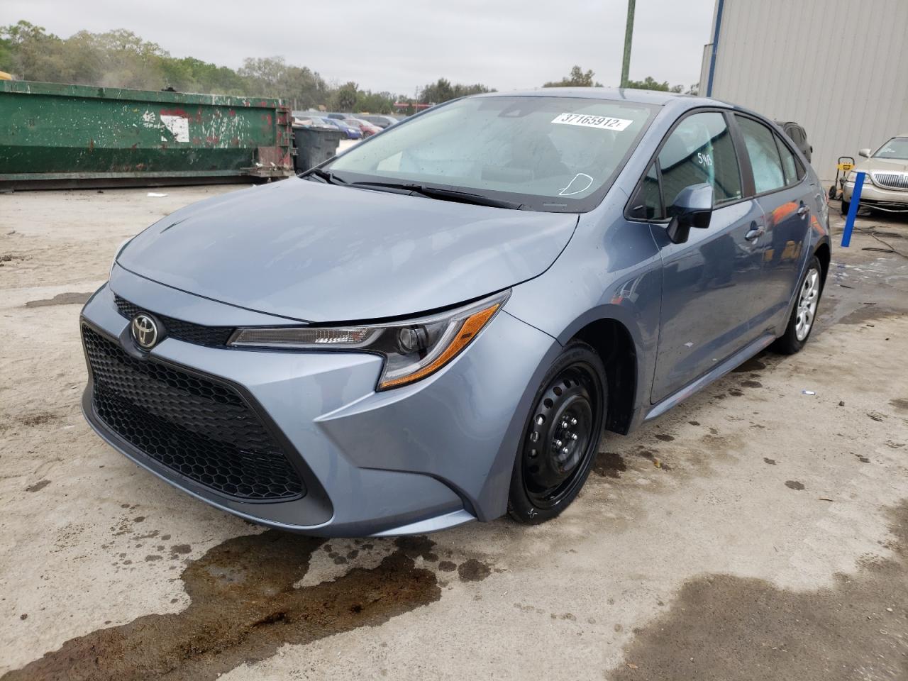 Photo 2 from auction – 2020 TOYOTA COROLLA LE with VIN 5YFEPRAE4LP092854