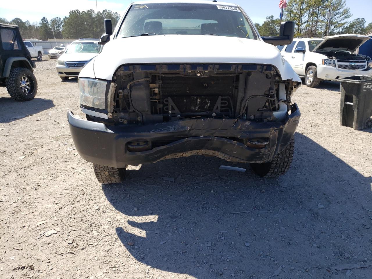 Photo 9 from auction – 2014 RAM 3500 ST with VIN 3C63R3GT4EG239856