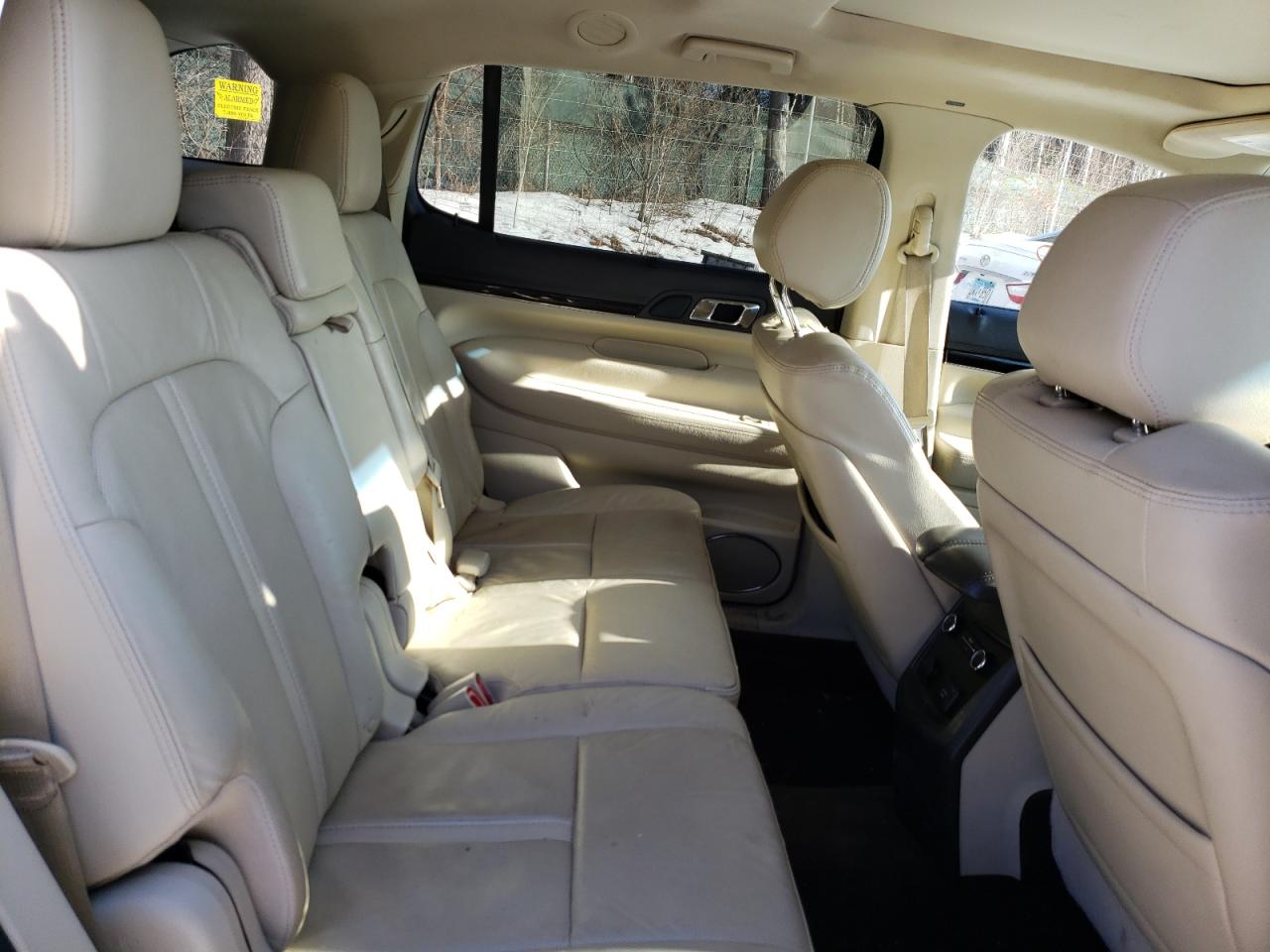 Photo 6 from auction – 2014 LINCOLN MKT with VIN 2LMHJ5AT4EBL57483