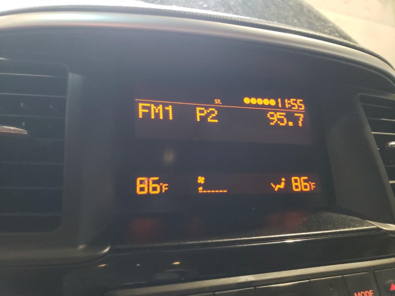 Photo 9 from auction – 2015 NISSAN PATHFINDER with VIN 5N1AR2MM4FC613597