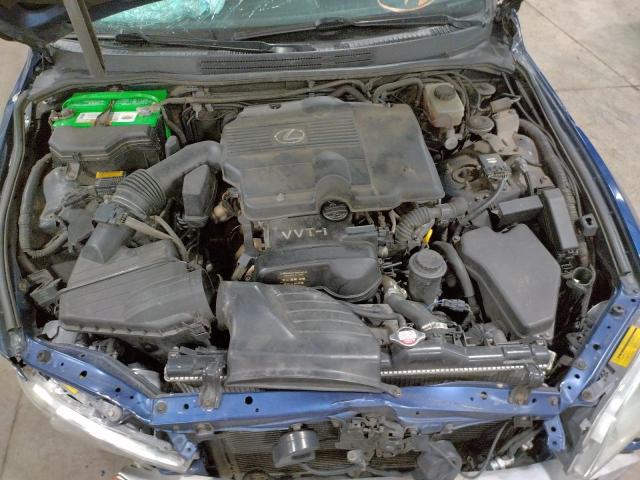 Photo 7 from auction – 2003 LEXUS IS 300 with VIN JTHBD192530079174