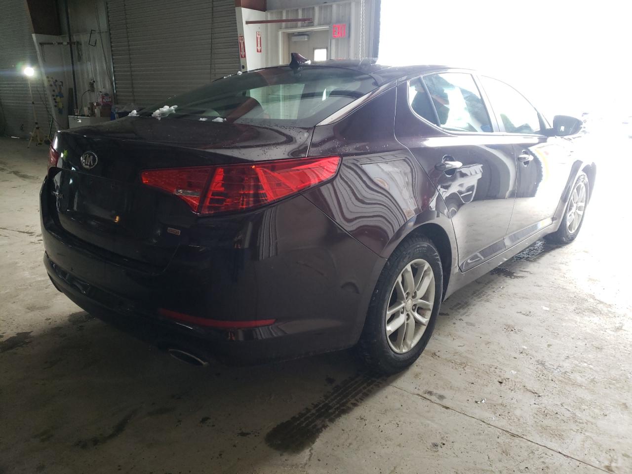 Photo 4 from auction – 2013 KIA OPTIMA LX with VIN 5XXGM4A79DG100351
