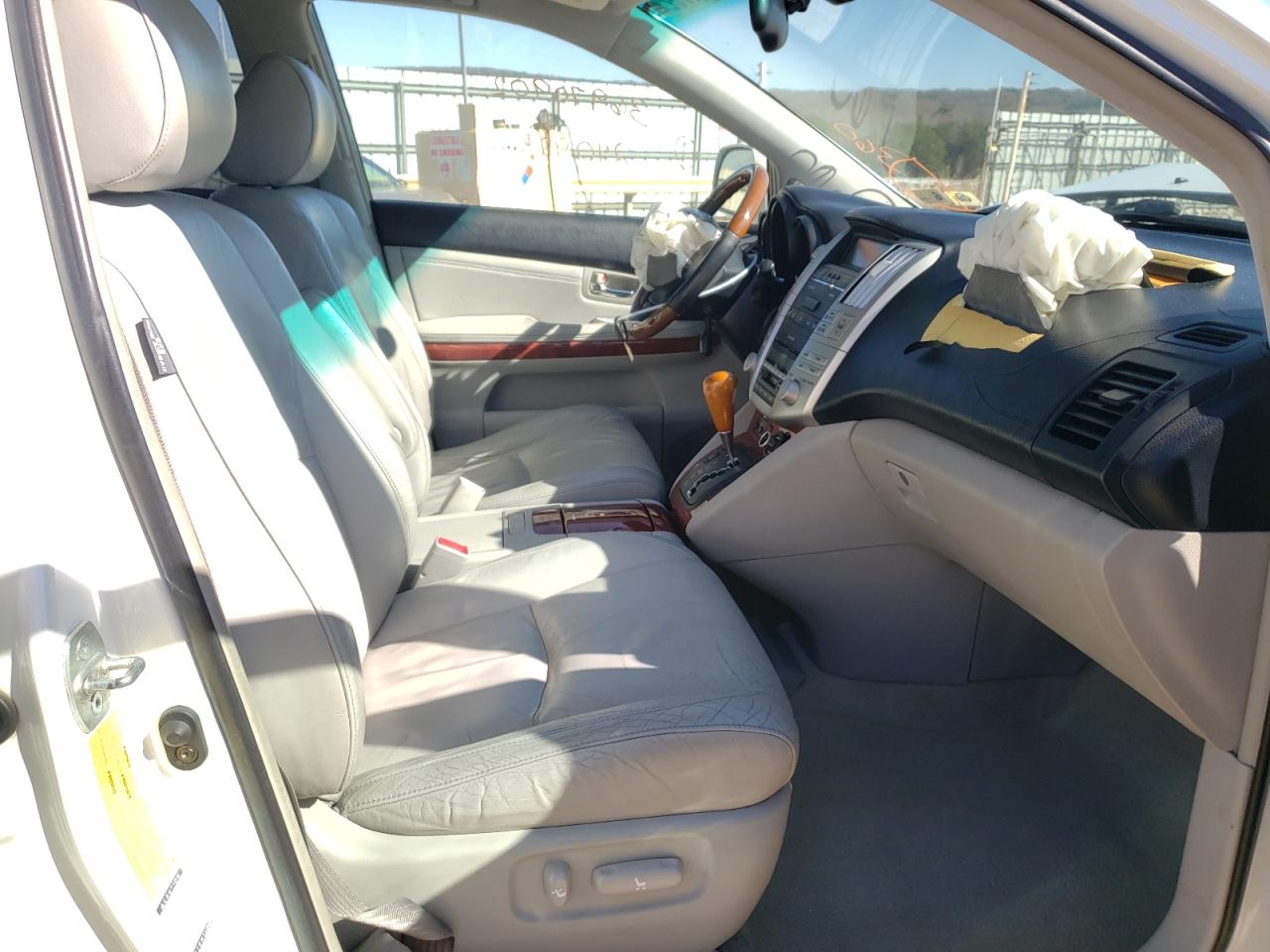 Photo 5 from auction – 2004 LEXUS RX 330 with VIN JTJHA31U040012669