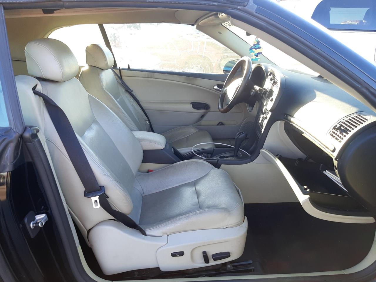 Photo 5 from auction – 2004 SAAB 9-3 ARC with VIN YS3FD79Y146004599