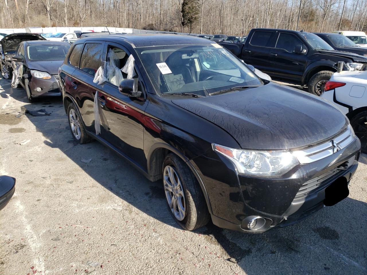 MITSUBISHI OUTLANDER 2015 with VIN JA4AD3A38FZ003956 - Photo from auction