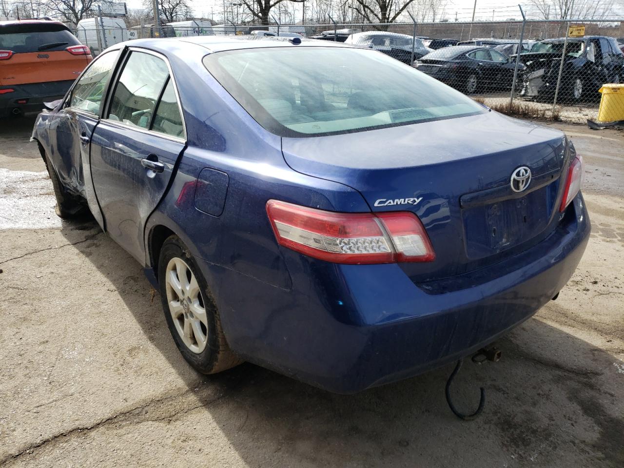 Photo 3 from auction – 2011 TOYOTA CAMRY BASE with VIN 4T4BF3EK7BR102752