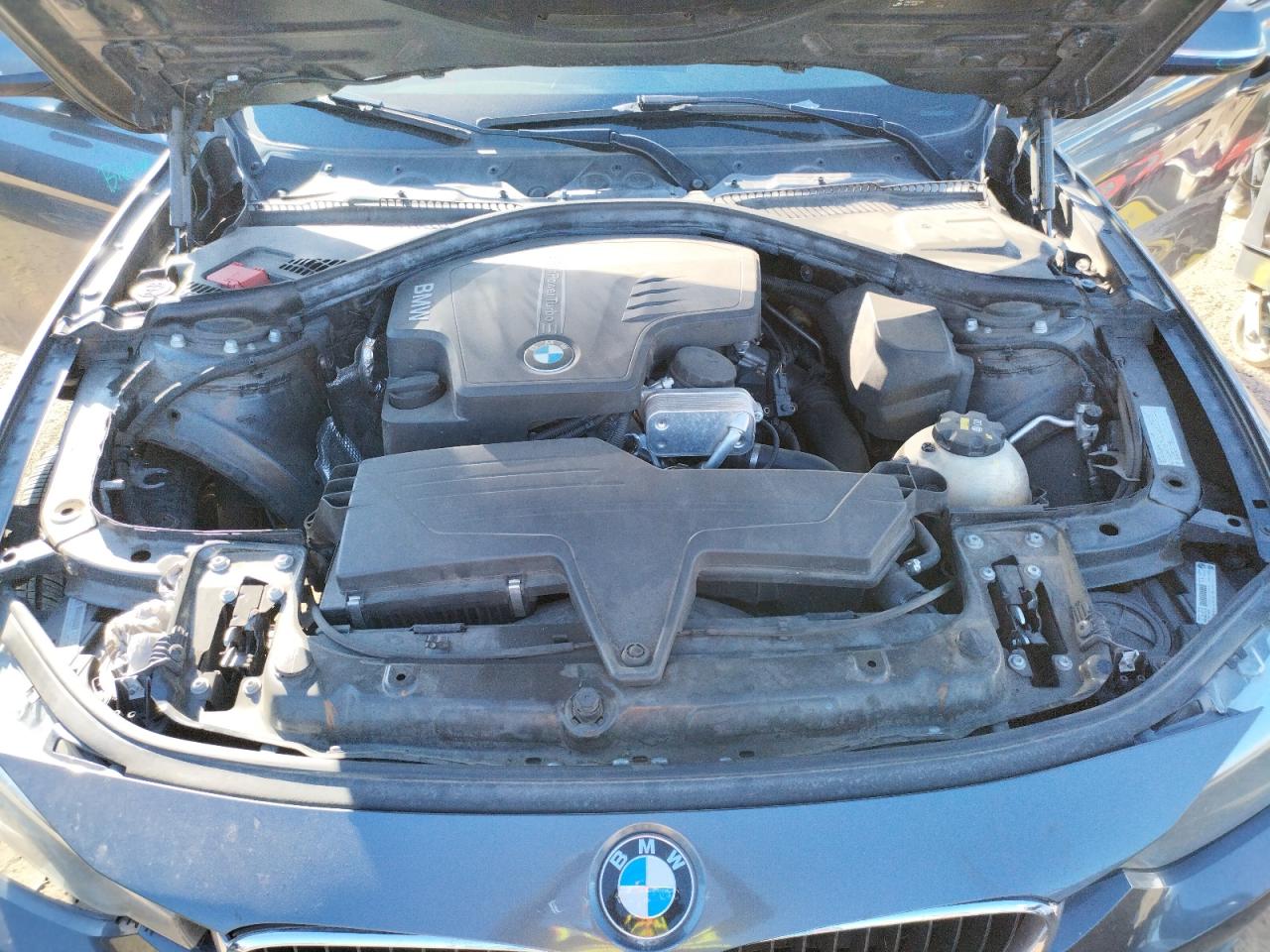 Foto 7 de la subasta – 2015 BMW 320 I con VIN WBA3B1C58FK139503