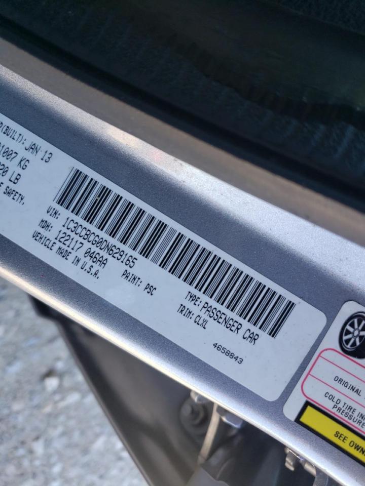 Photo 10 from auction – 2013 CHRYSLER 200 LIMITE with VIN 1C3CCBCG0DN629165