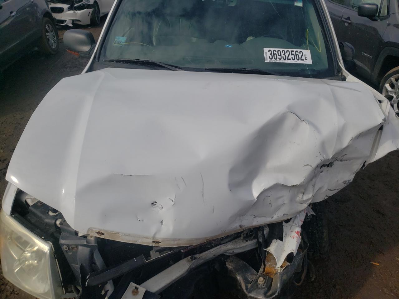 Photo 7 from auction – 2002 GMC ENVOY with VIN 1GKDT13S622470928
