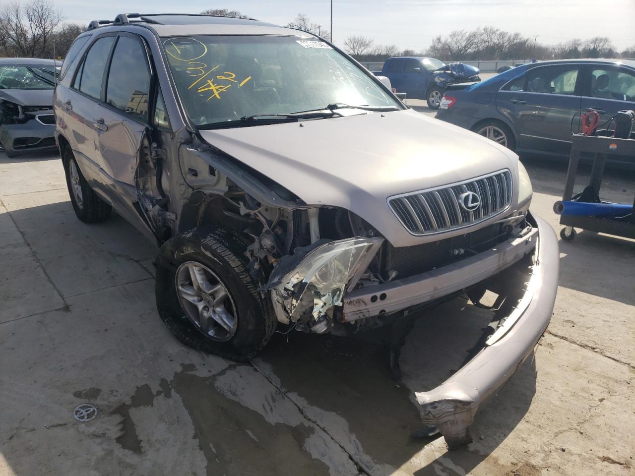 LEXUS RX 300 2001 with VIN JTJGF10U510091660 - Photo from auction