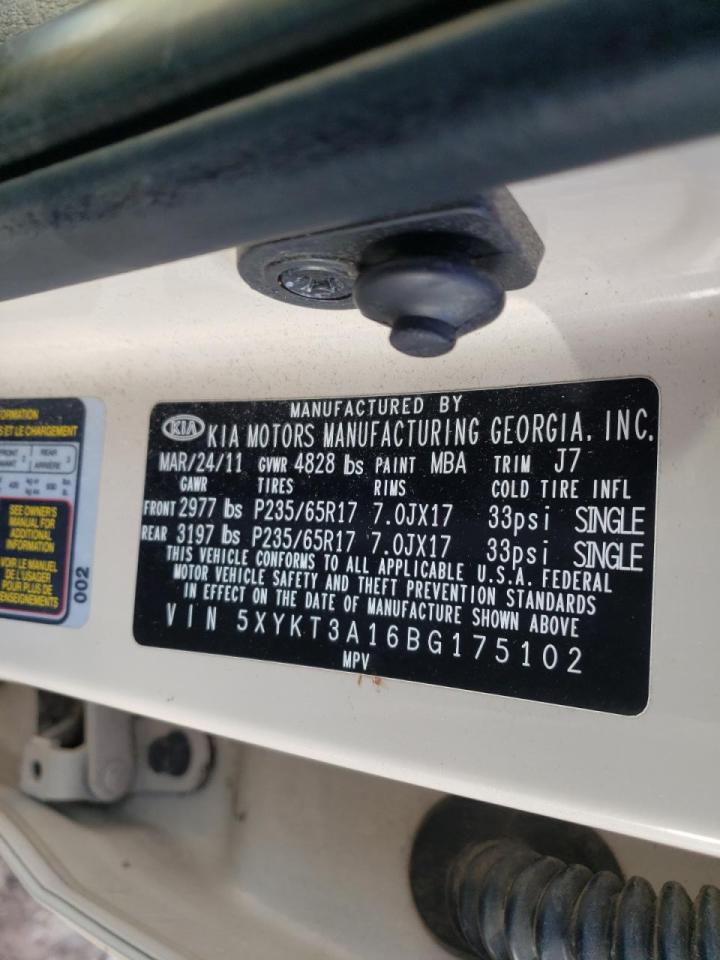 Photo 10 from auction – 2011 KIA SORENTO BA with VIN 5XYKT3A16BG175102
