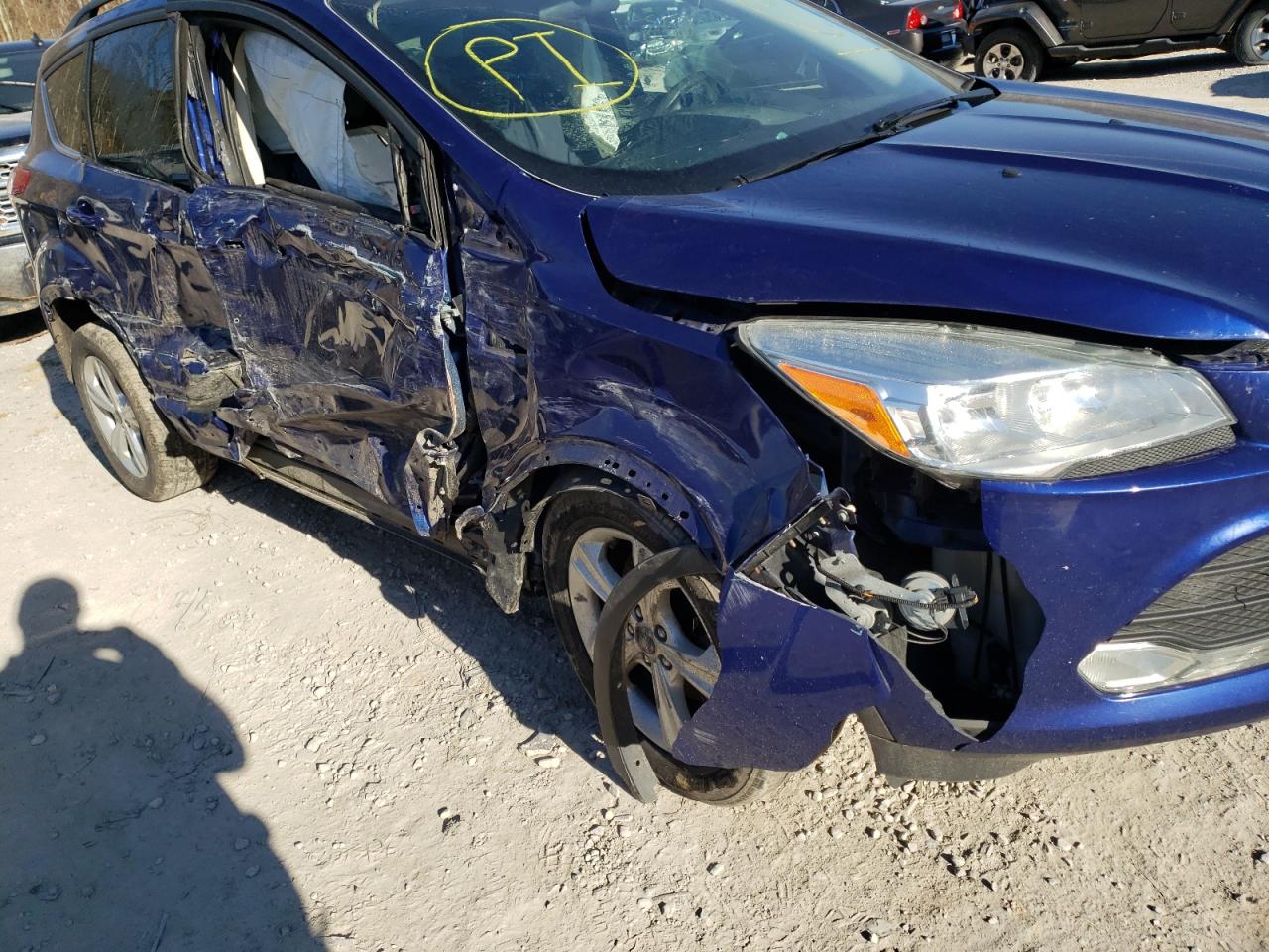 Photo 9 from auction – 2014 FORD ESCAPE SE with VIN 1FMCU9GX5EUB77535