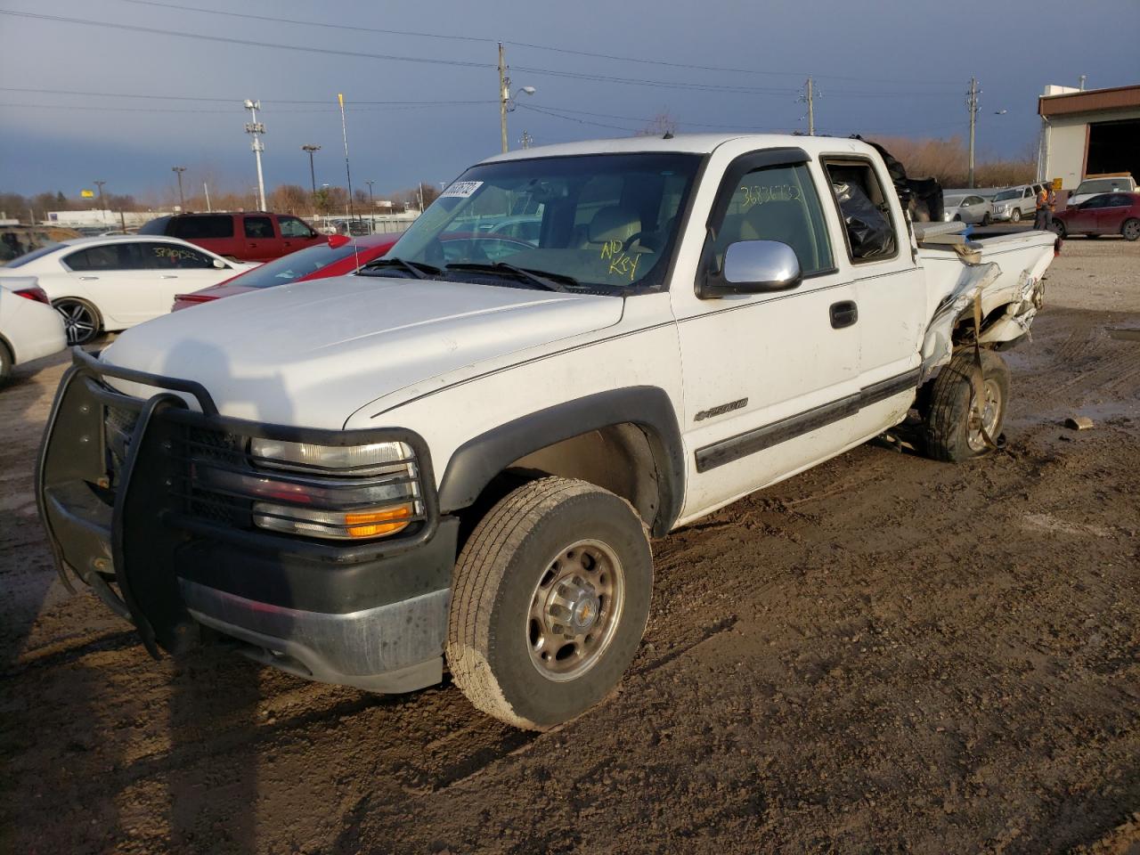Photo 2 from auction – 2001 CHEVROLET SILVERADO with VIN 1GCHK29U71E331760