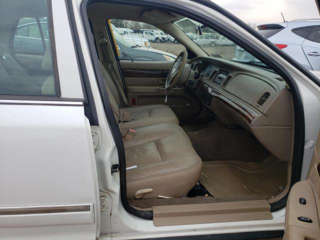 Photo 5 from auction – 2004 MERCURY GRAND MARQ with VIN 2MEFM74W94X660968