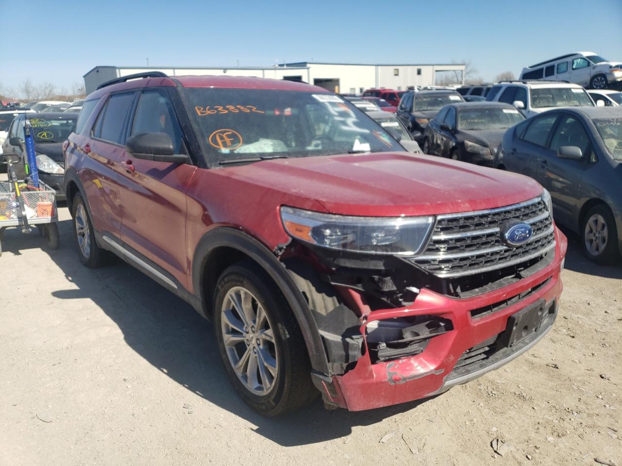 FORD EXPLORER X 2020 with VIN 1FMSK8DH5LGB63882 - Photo from auction