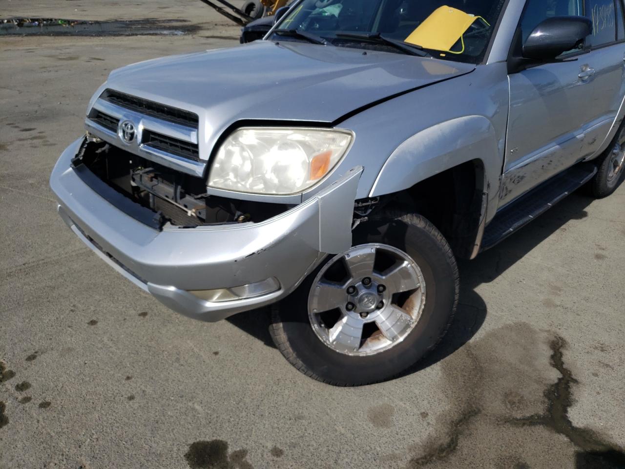 Photo 9 from auction – 2005 TOYOTA 4RUNNER SR with VIN JTEZU14R450050493