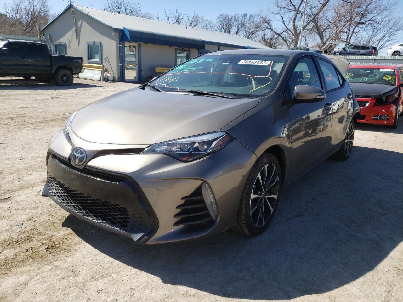 Photo 2 from auction – 2019 TOYOTA COROLLA L with VIN 5YFBURHE2KP920822
