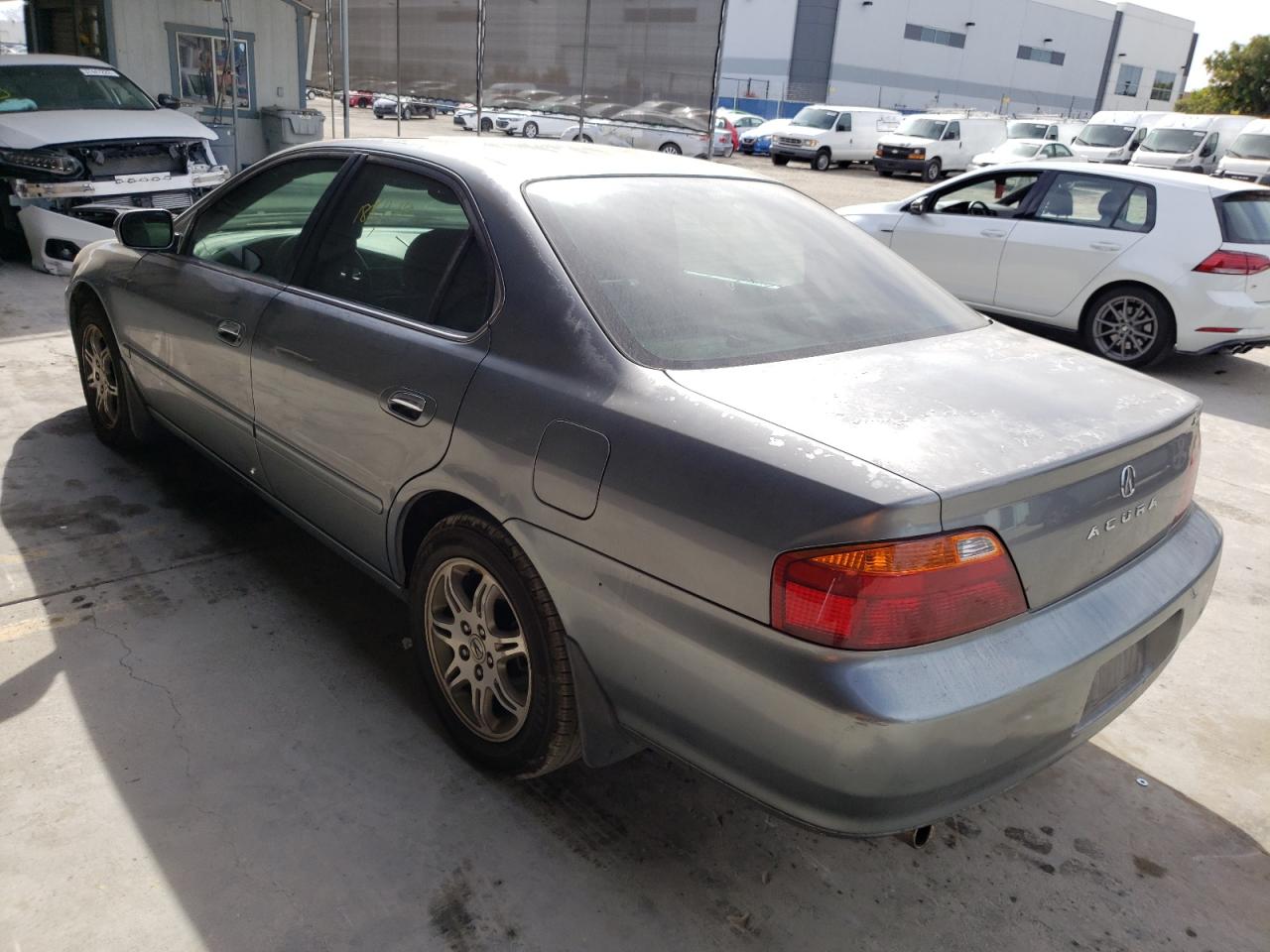 Photo 3 from auction – 2001 ACURA 3.2TL with VIN 19UUA56731A008543