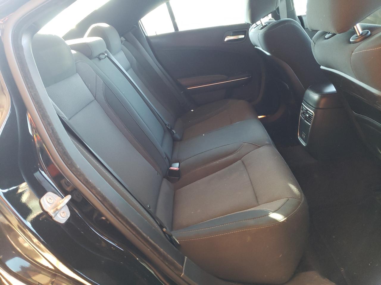 Photo 6 from auction – 2017 DODGE CHARGER SX with VIN 2C3CDXHGXHH504868