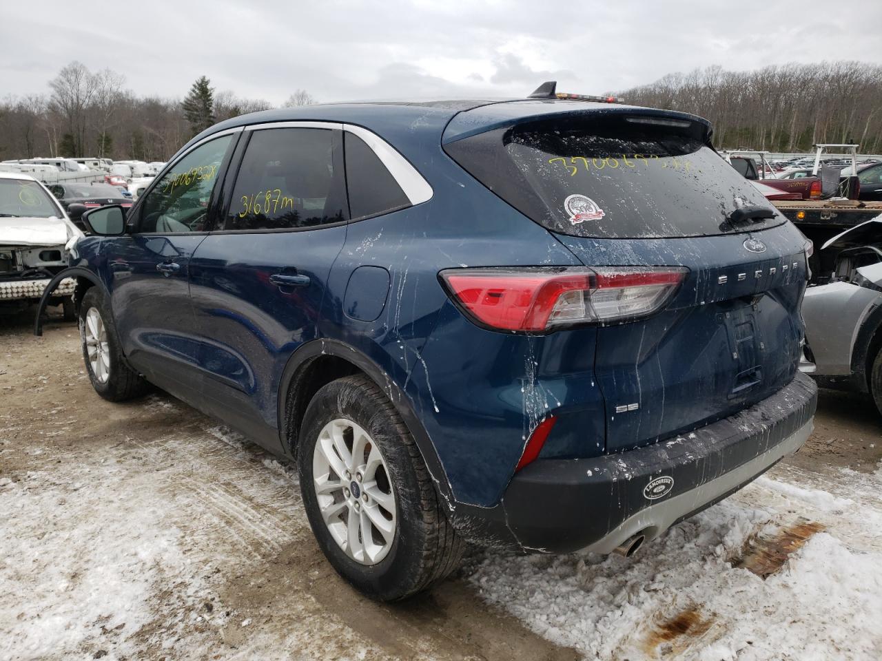 Photo 3 from auction – 2020 FORD ESCAPE SE with VIN 1FMCU9G69LUA19199