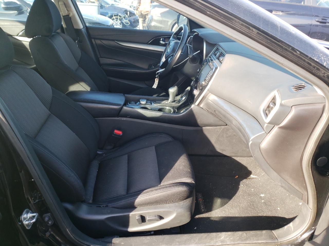 Photo 5 from auction – 2016 NISSAN MAXIMA 3.5 with VIN 1N4AA6AP6GC415533