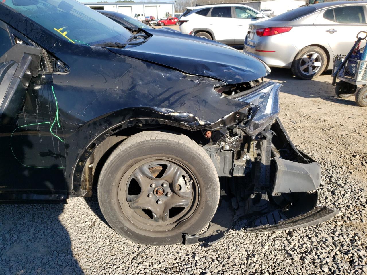 Photo 9 from auction – 2017 TOYOTA RAV4 LE with VIN 2T3ZFREV6HW351064