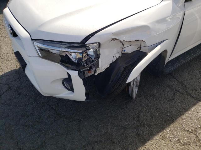 Photo 9 from auction – 2019 TOYOTA 4RUNNER SR with VIN JTEBU5JR2K5617375