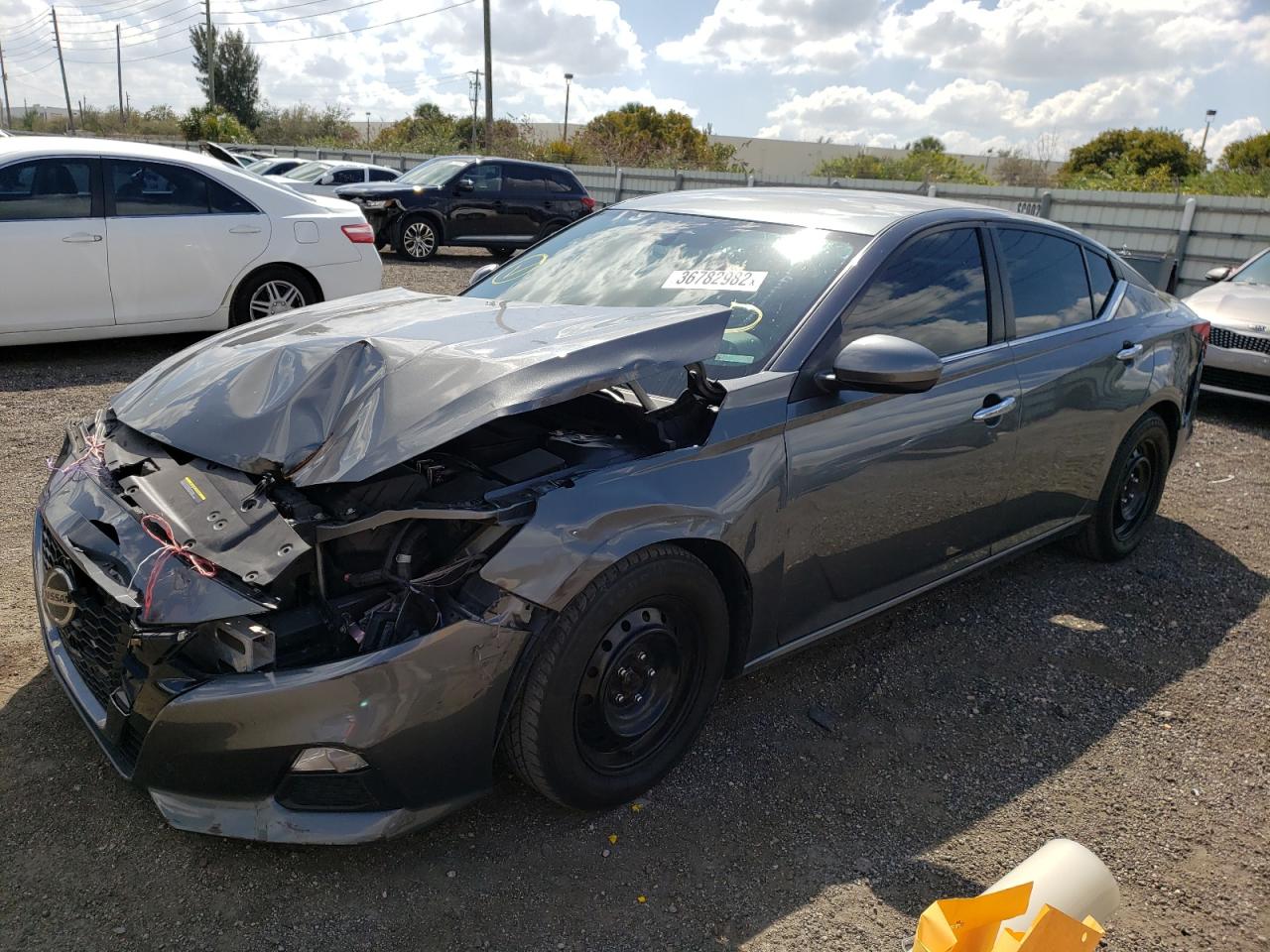Photo 2 from auction – 2019 NISSAN ALTIMA S with VIN 1N4BL4BV7KC258653