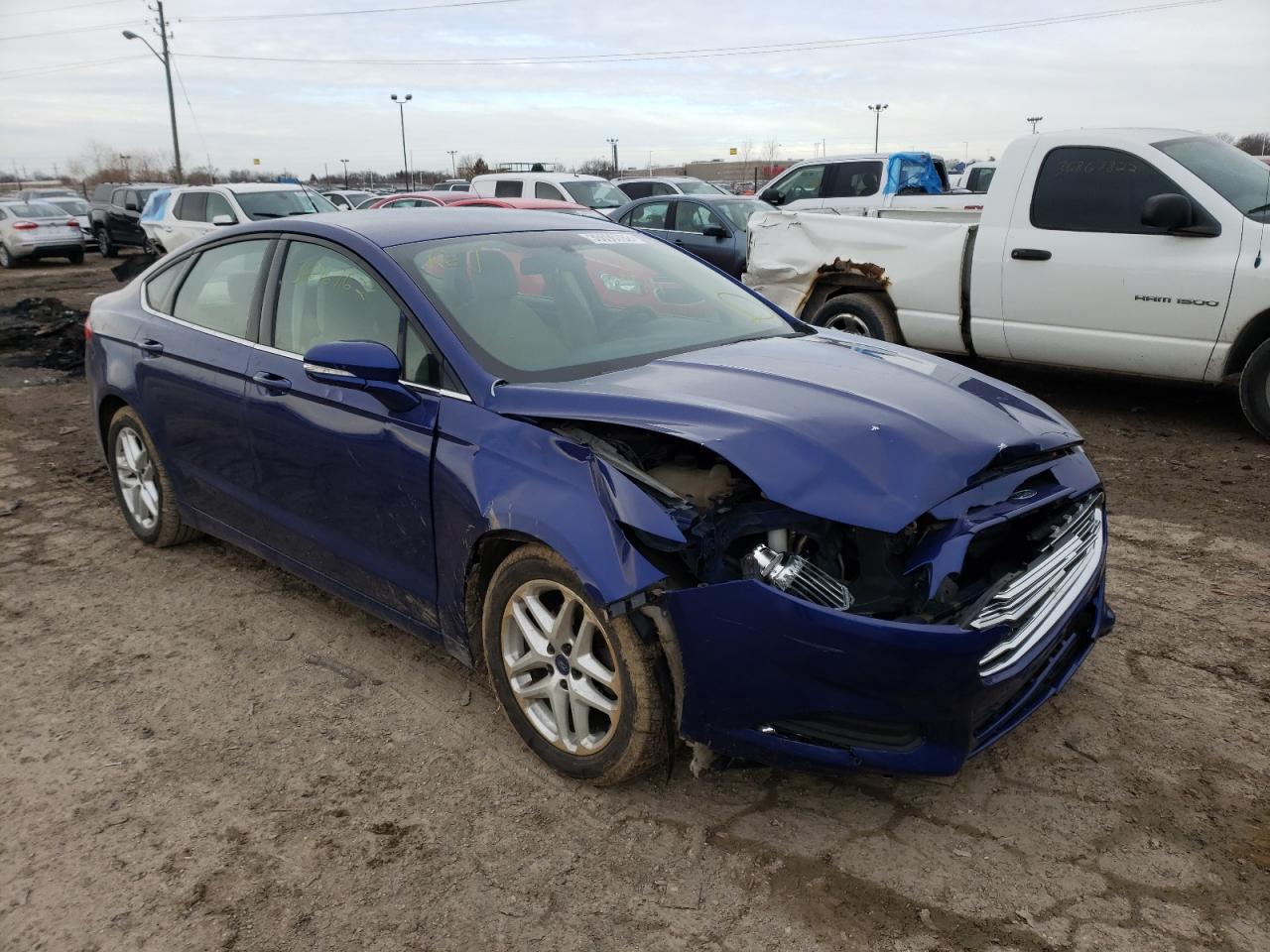 FORD FUSION SE 2015 with VIN 3FA6P0H71FR135817 - Photo from auction