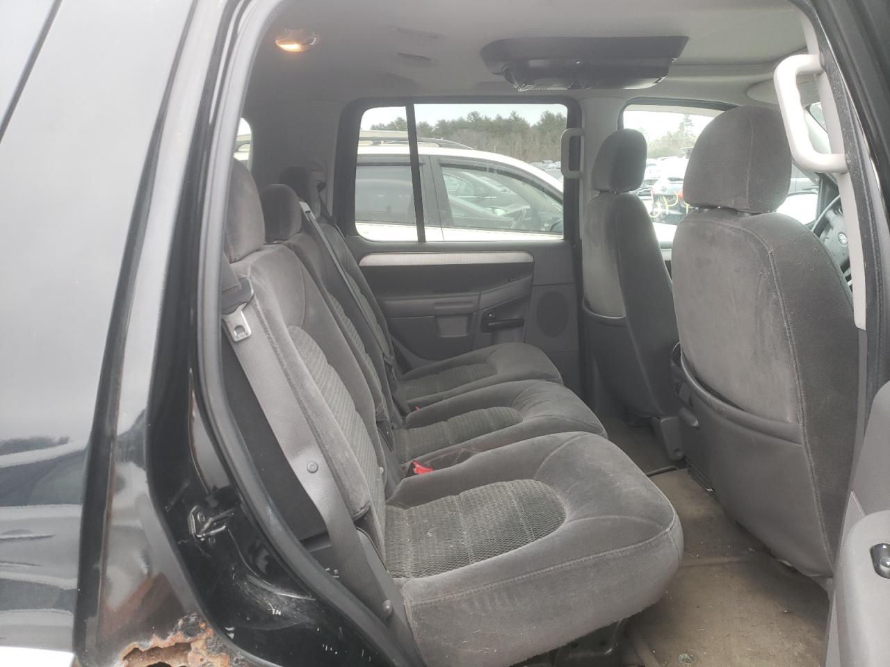 Photo 6 from auction – 2003 FORD EXPLORER X with VIN 1FMZU73K33ZB59110