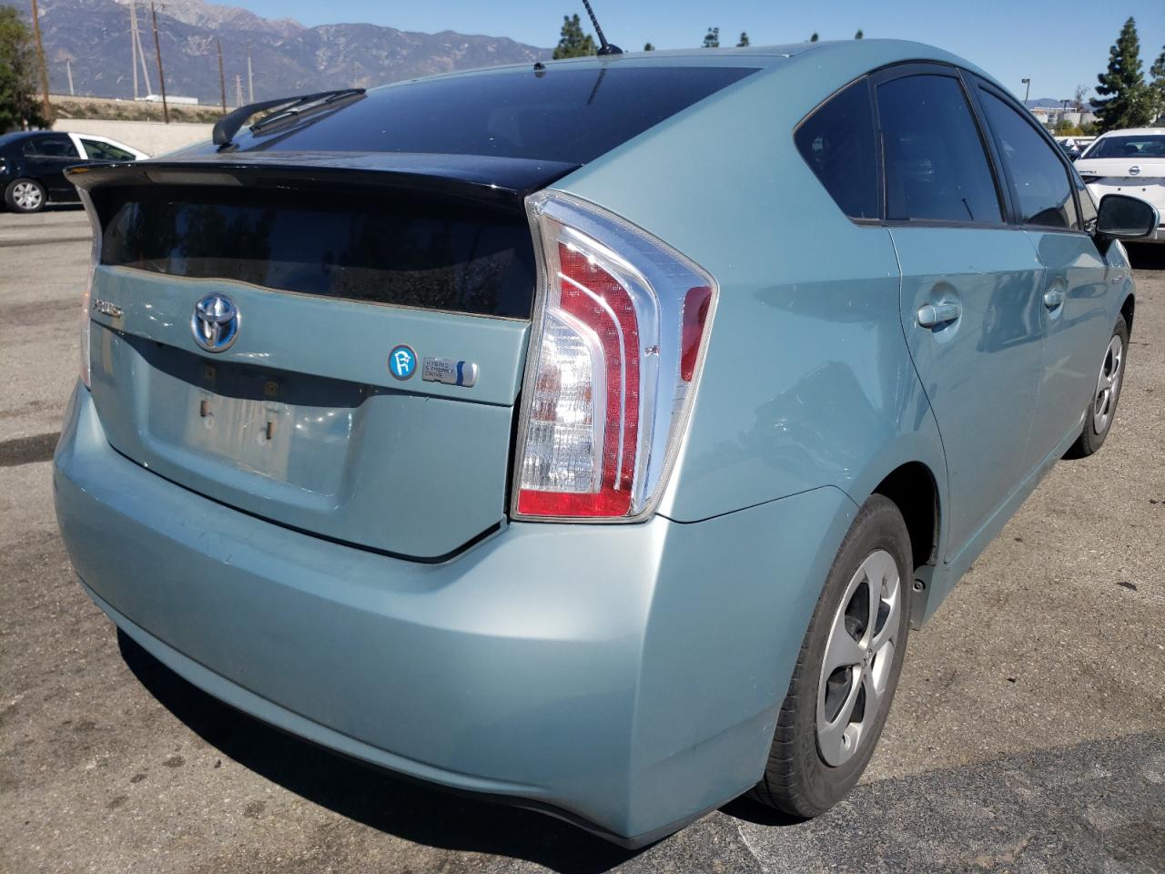 Photo 4 from auction – 2012 TOYOTA PRIUS with VIN JTDKN3DU2C1569231