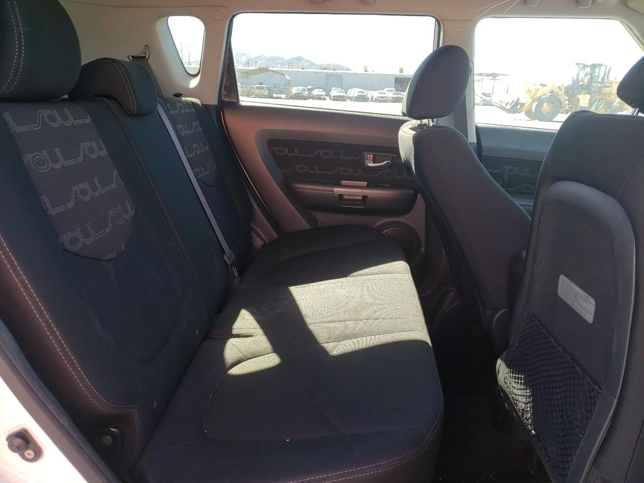 صورة رقم 6 من المزاد - 2013 KIA SOUL + مع VIN KNDJT2A65D7585763