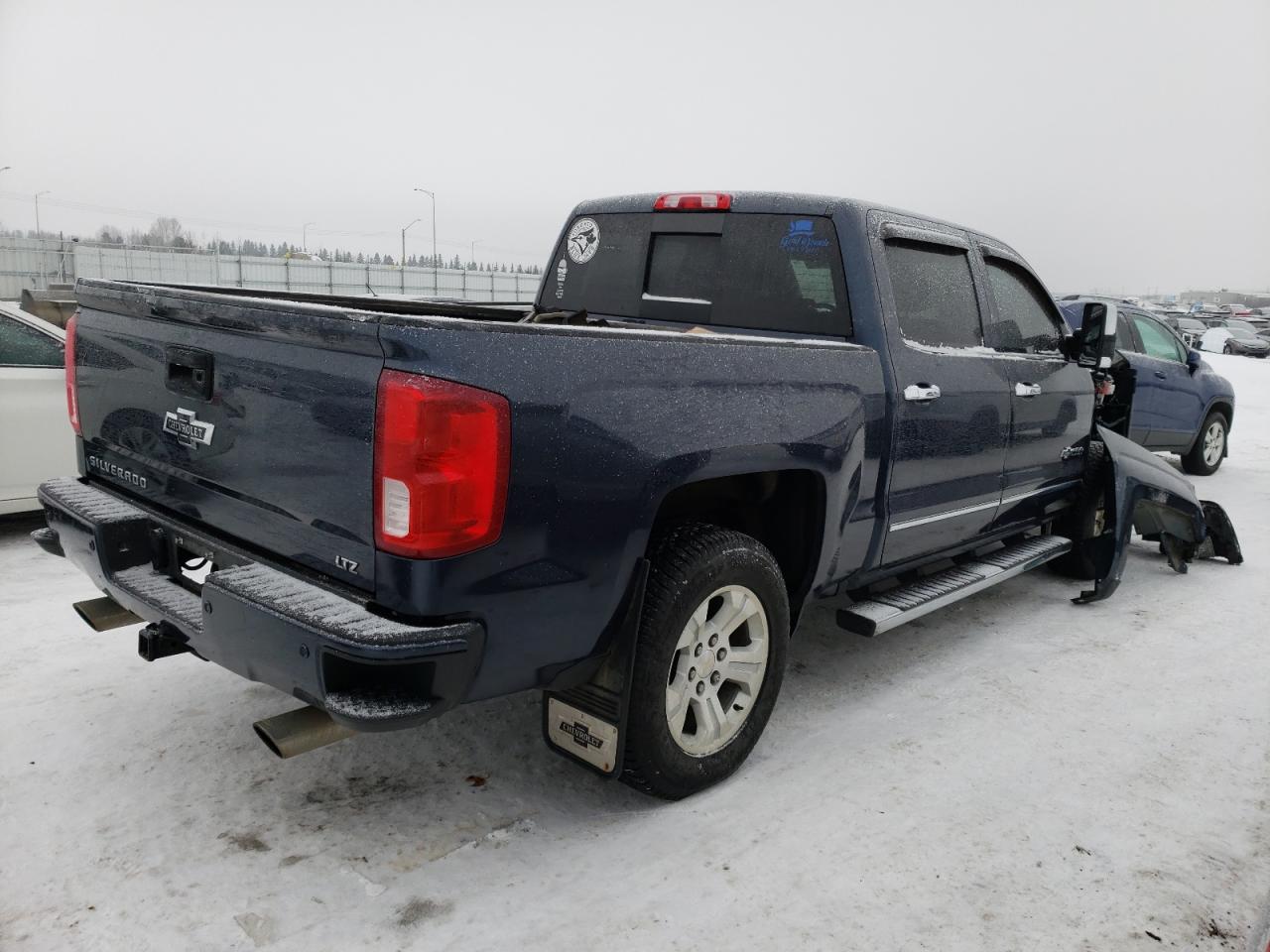 Photo 4 from auction – 2018 CHEVROLET SILVERADO with VIN 3GCUKSEJ6JG510083
