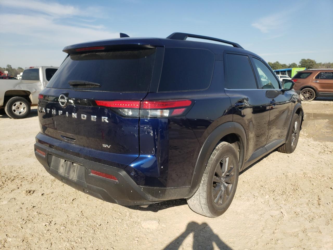 Photo 4 from auction – 2022 NISSAN PATHFINDER with VIN 5N1DR3BA1NC217069
