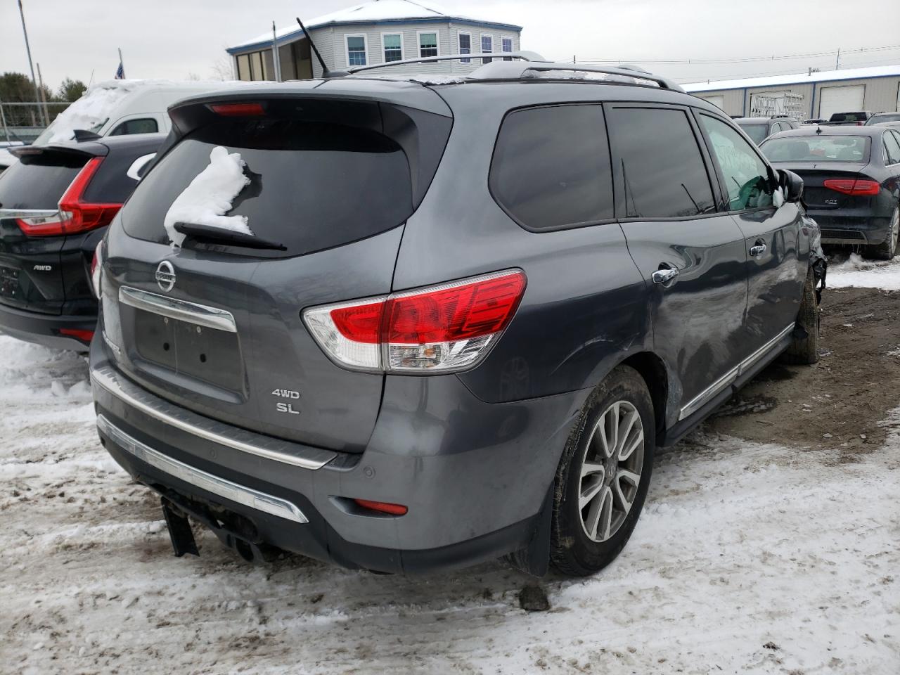 Photo 4 from auction – 2015 NISSAN PATHFINDER with VIN 5N1AR2MMXFC641338