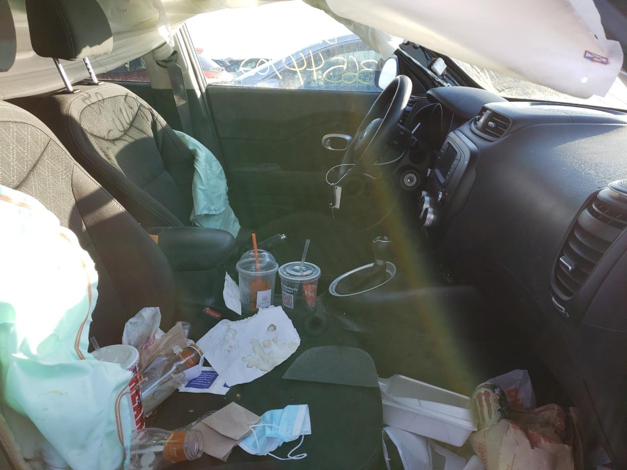Photo 5 from auction – 2017 KIA SOUL with VIN KNDJN2A24H7476935