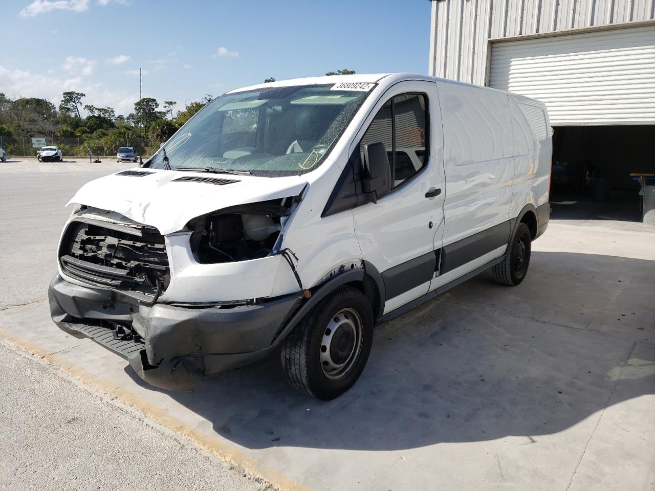 Photo 2 from auction – 2015 FORD TRANSIT T- with VIN 1FTNE1ZG4FKA74872