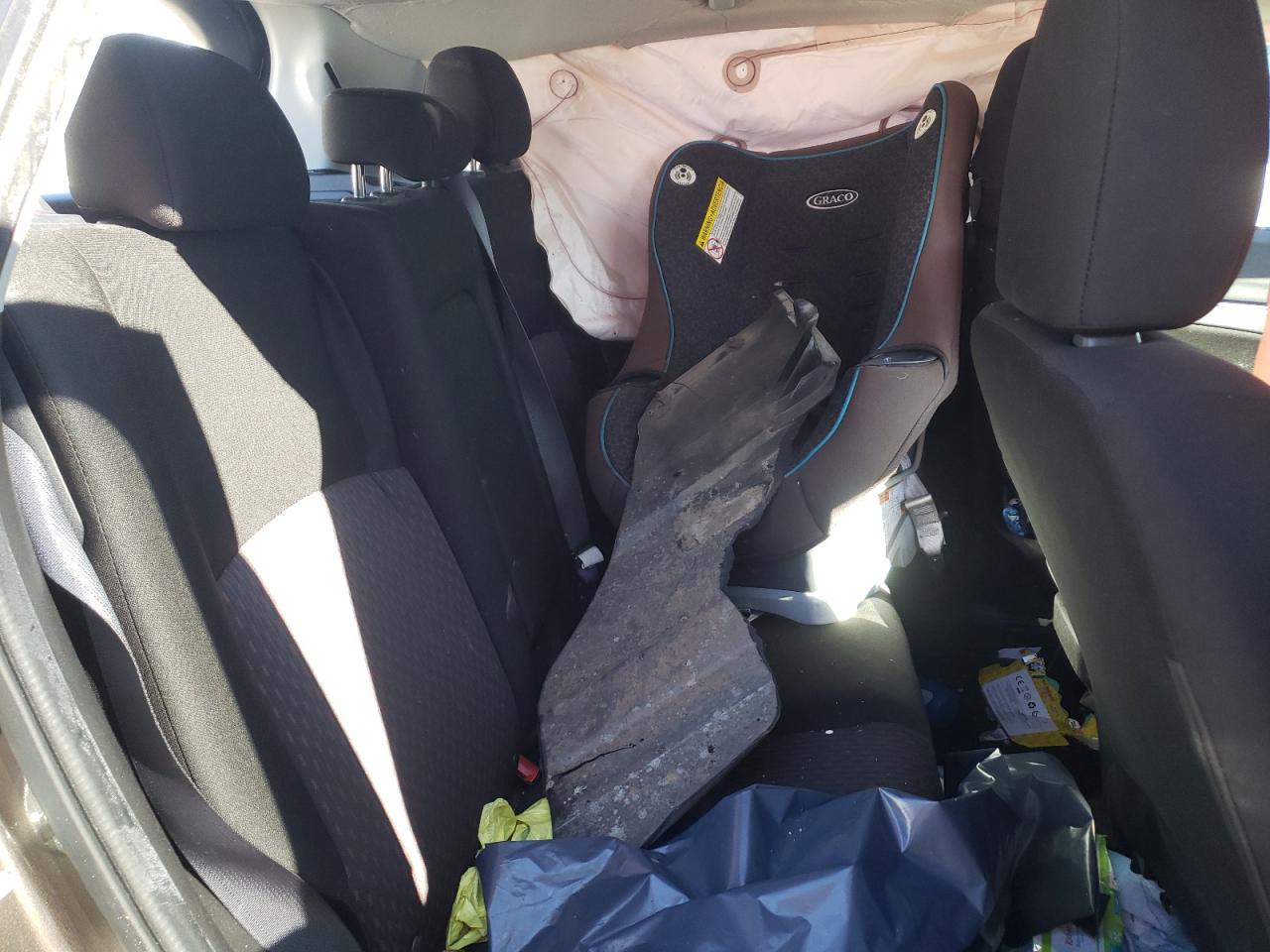 Photo 6 from auction – 2019 MITSUBISHI OUTLANDER with VIN JA4AP4AU2KU029711