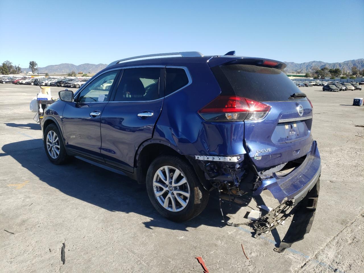 Photo 3 from auction – 2020 NISSAN ROGUE S with VIN KNMAT2MTXLP505065