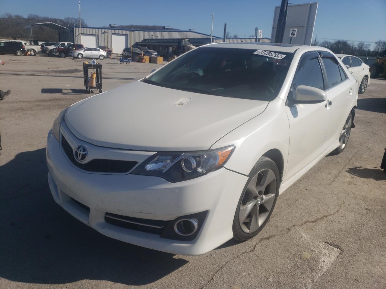 Zdjęcie 2 z aukcji – 2012 TOYOTA CAMRY BASE z VIN 4T1BF1FK9CU627150