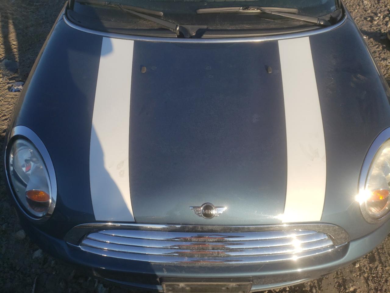 Photo 7 from auction – 2009 MINI COOPER with VIN WMWMF33589TW79212