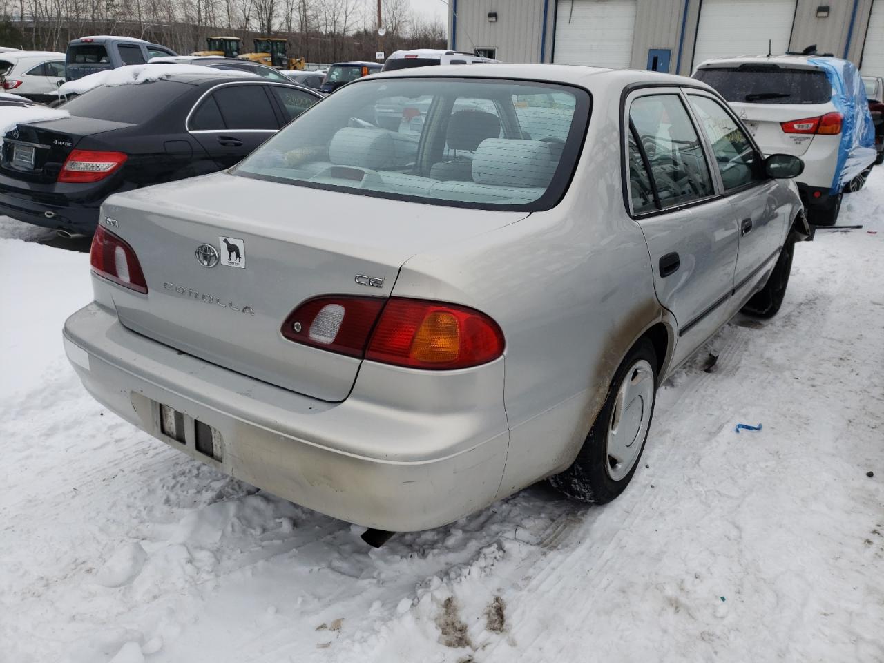 Photo 4 from auction – 1999 TOYOTA COROLLA with VIN 2T1BR12E4XC162856