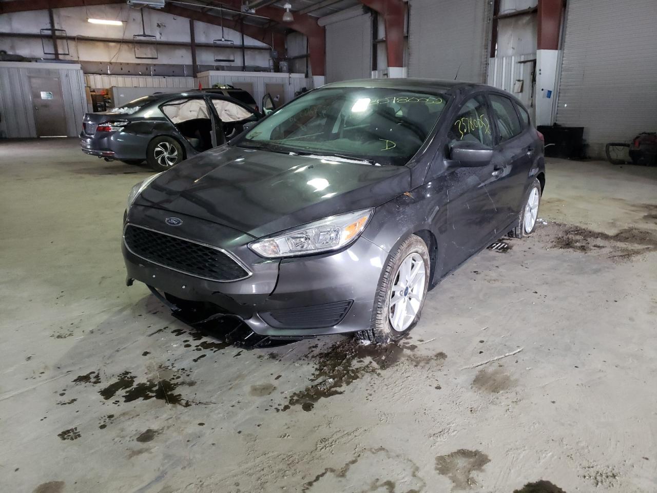 Photo 2 from auction – 2018 FORD FOCUS SE with VIN 1FADP3K20JL280036