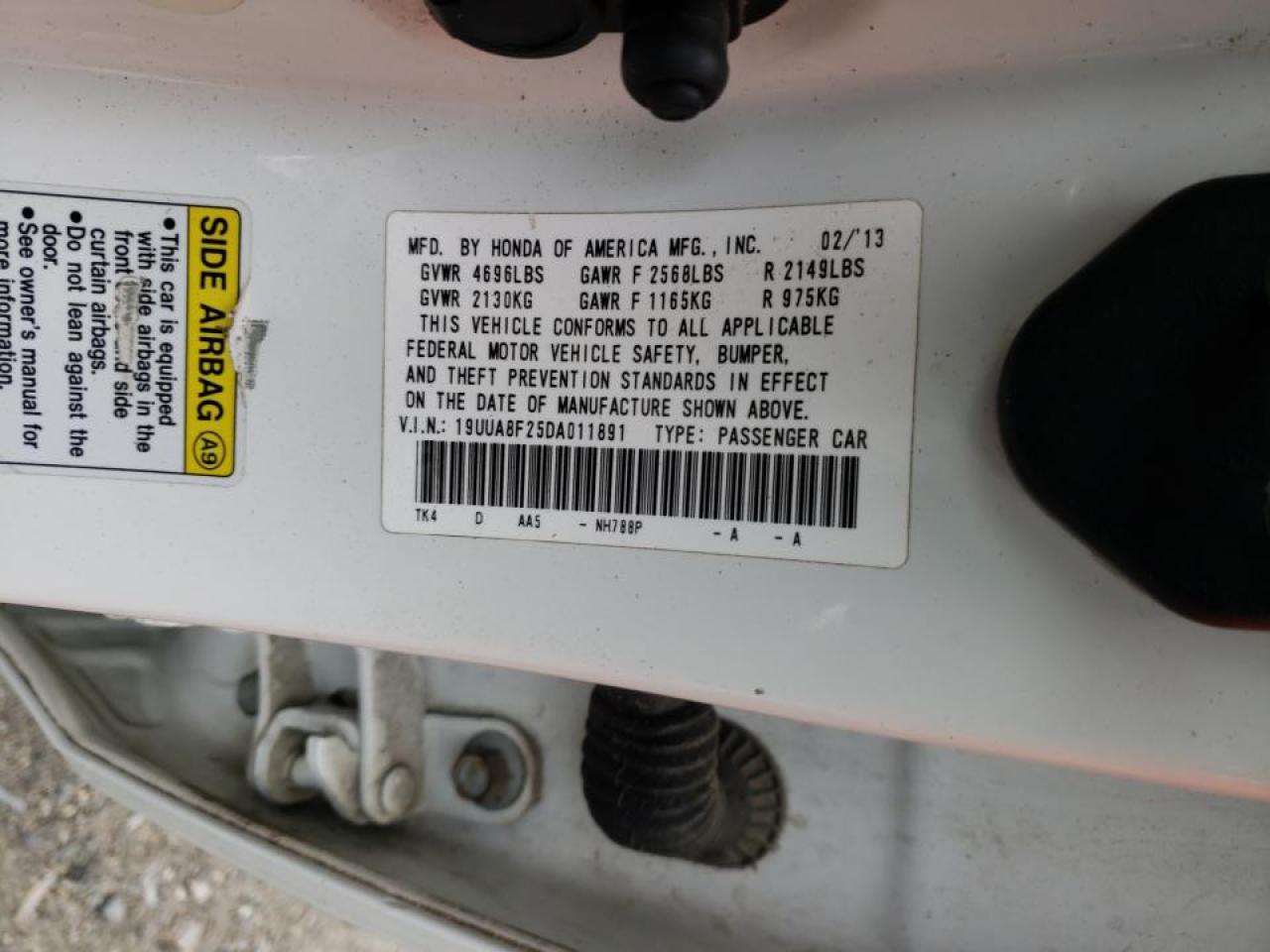 Photo 10 from auction – 2013 ACURA TL with VIN 19UUA8F25DA011891