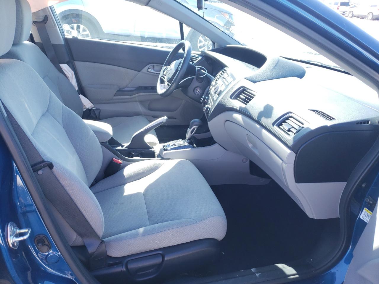 Photo 5 from auction – 2013 HONDA CIVIC LX with VIN 19XFB2F58DE095679