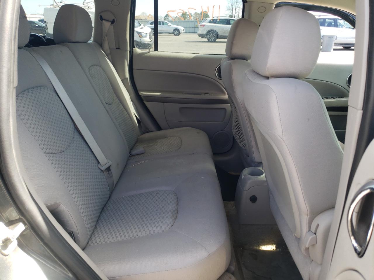 Photo 6 from auction – 2010 CHEVROLET HHR LS with VIN 3GNBAADB1AS600082