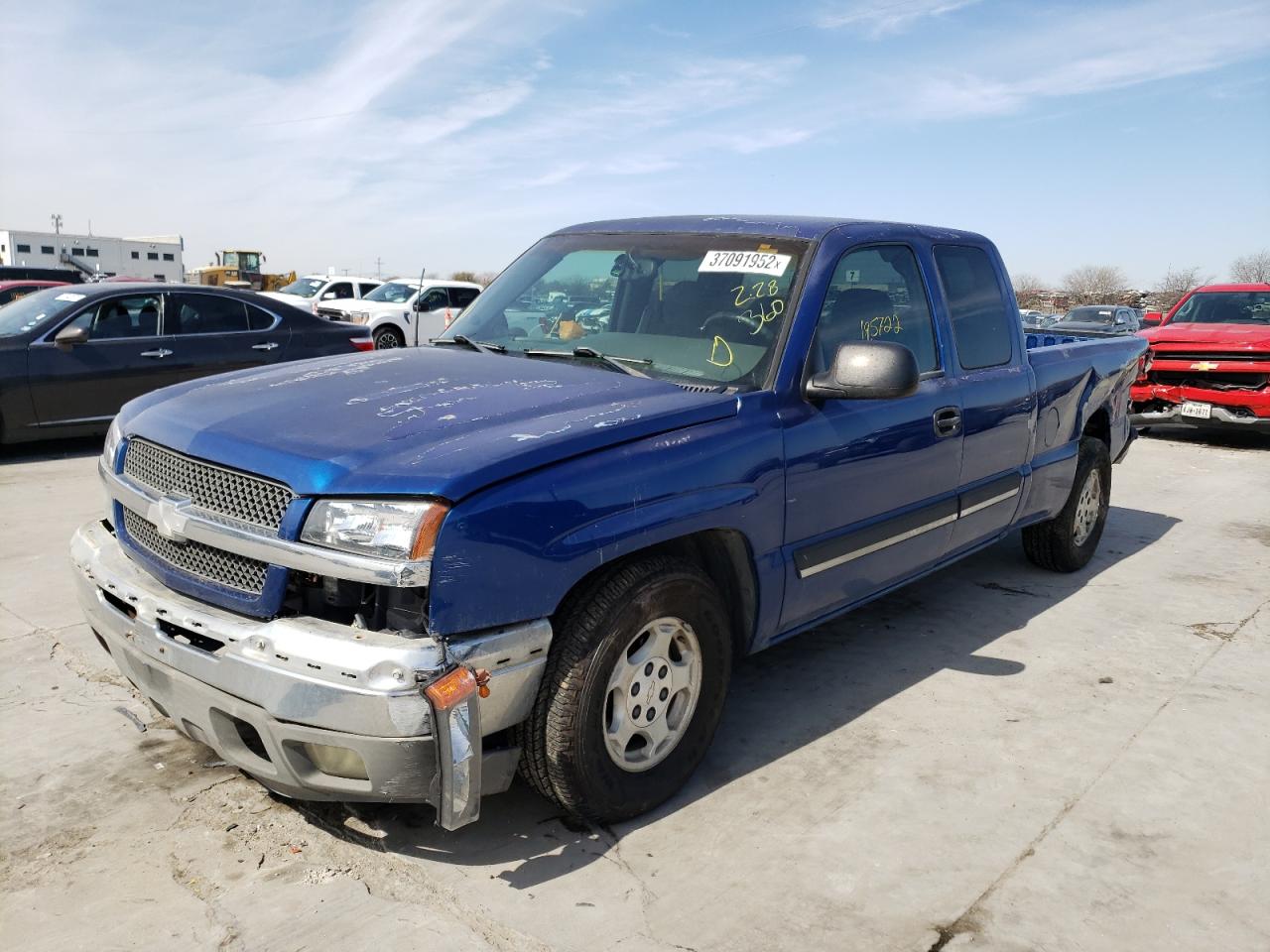 Photo 2 from auction – 2003 CHEVROLET SILVERADO with VIN 2GCEC19T931358982
