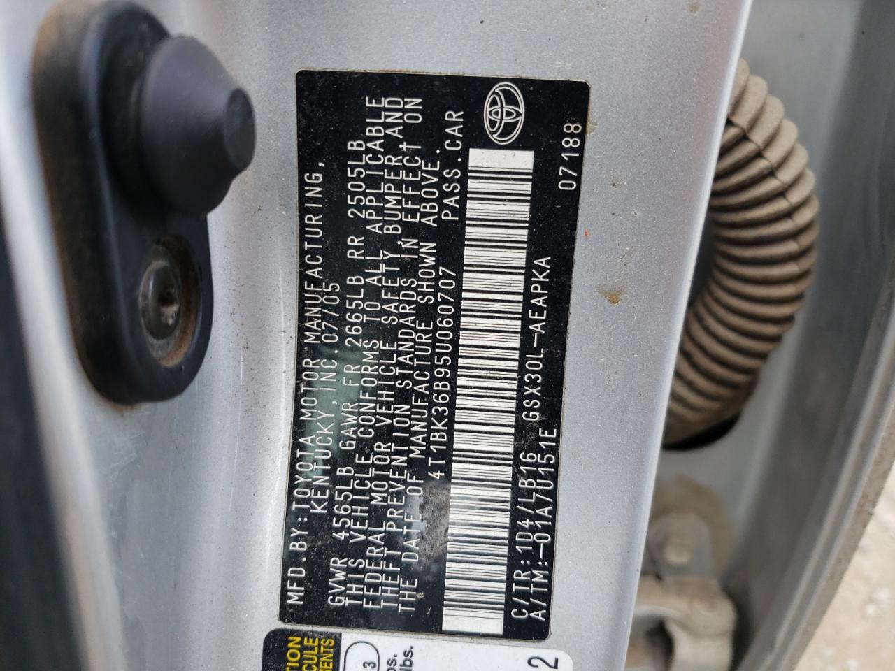 Photo 10 from auction – 2005 TOYOTA AVALON/LIM with VIN 4T1BK36B95U060707